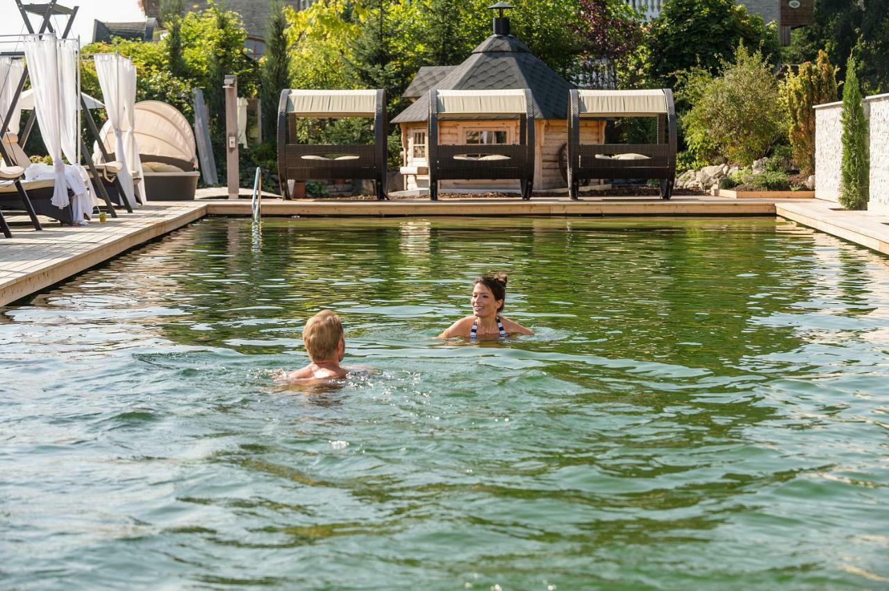 Hotel Winzer Wellness & Kuscheln Sankt Georgen im Attergau Exterior foto