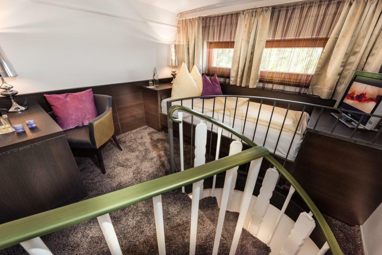 Hotel Winzer Wellness & Kuscheln Sankt Georgen im Attergau Exterior foto